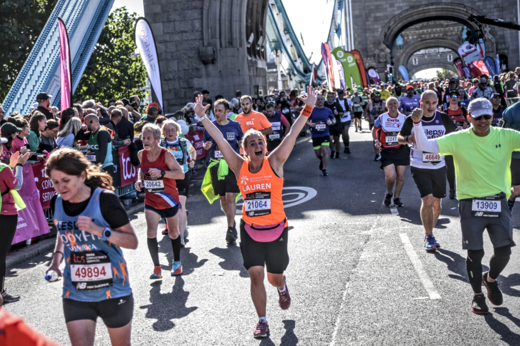 Lauren runs the London Marathon to fundraise for Emmanuel House in Nottingham